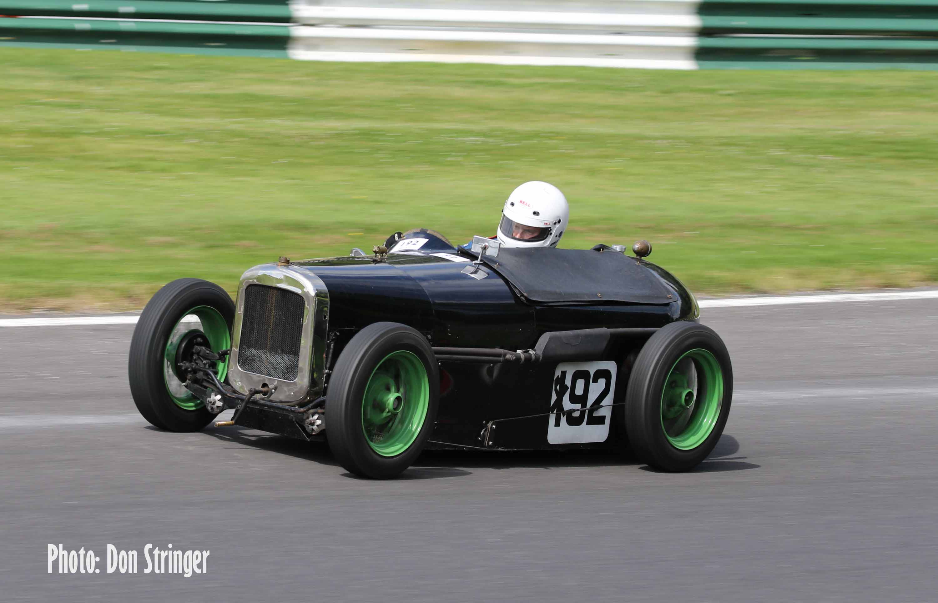 Teenager Tom steals the show at another Vintage Cadwell cover