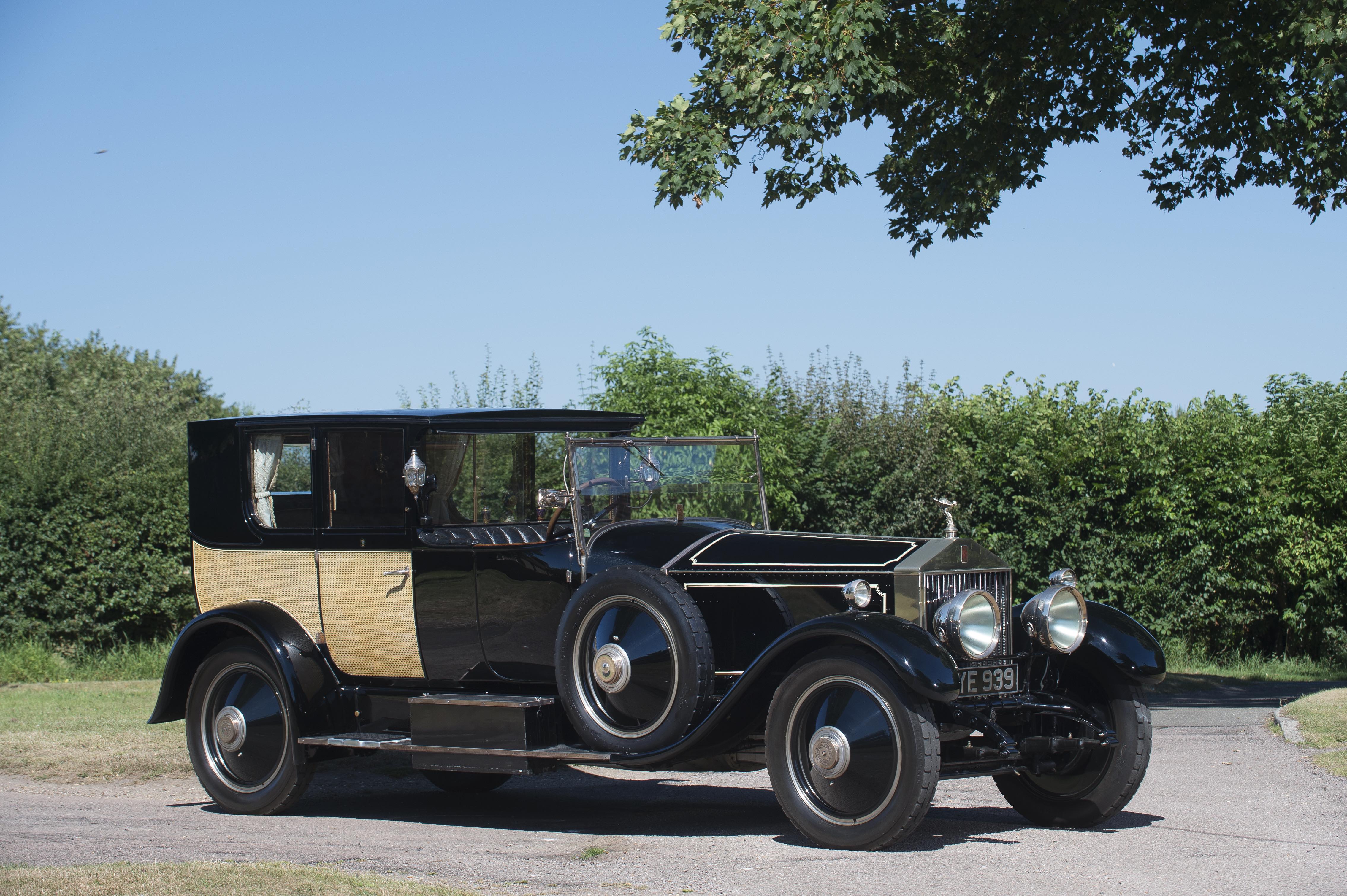 FAMOUS ROLLS-ROYCE ‘MORE LIKE THE THRONE ROOM AT VERSAILLES THAN A CAR’ FOR SALE AT BONHAMS cover